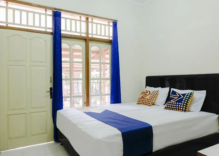 SPOT ON 2875 Madani Family Residence Syariah
