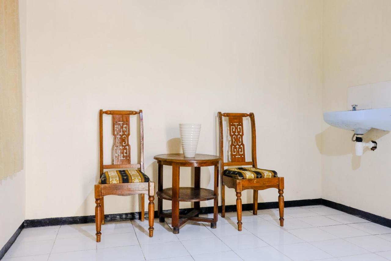Hotel Spot On 2875 Madani Family Syariah Malang
